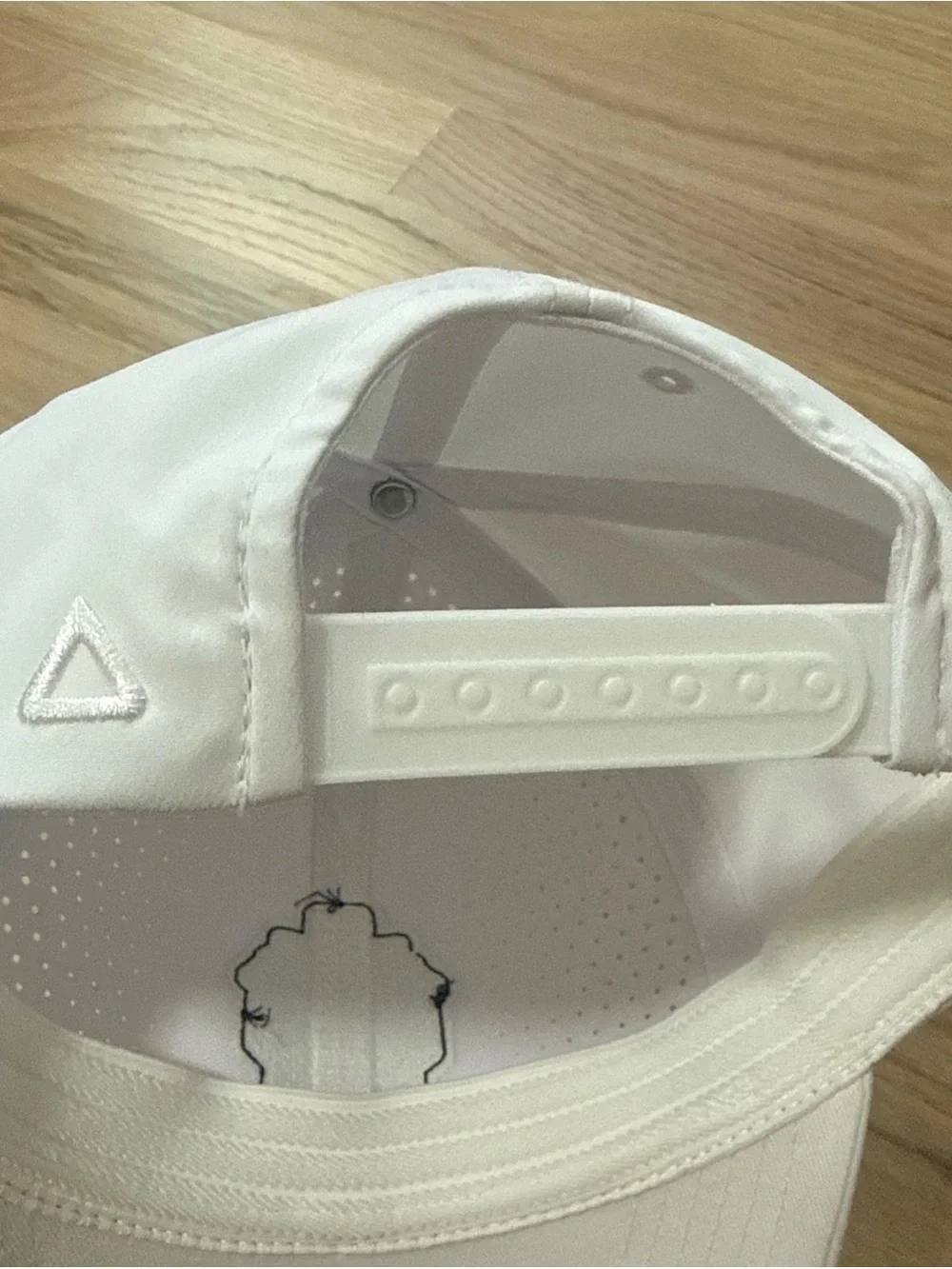 2026 Womens College World Series NCAA Ahead Softball Fastpitch Cap White NWOT